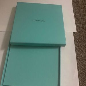 Tiffany & co gift box